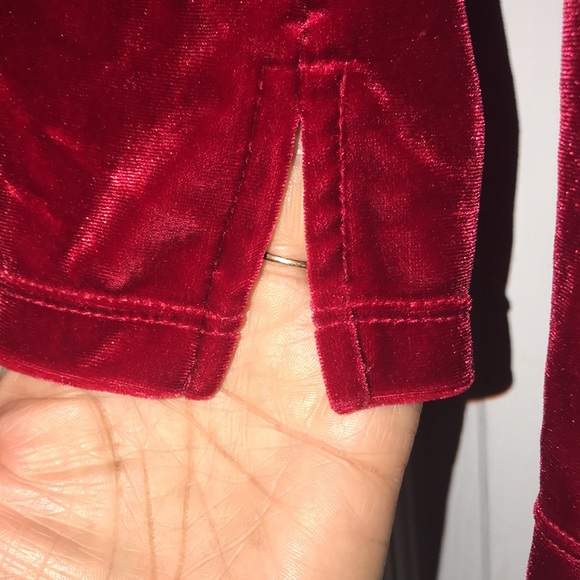 Women’s Worthington Velvet Top - Picture 4 of 6